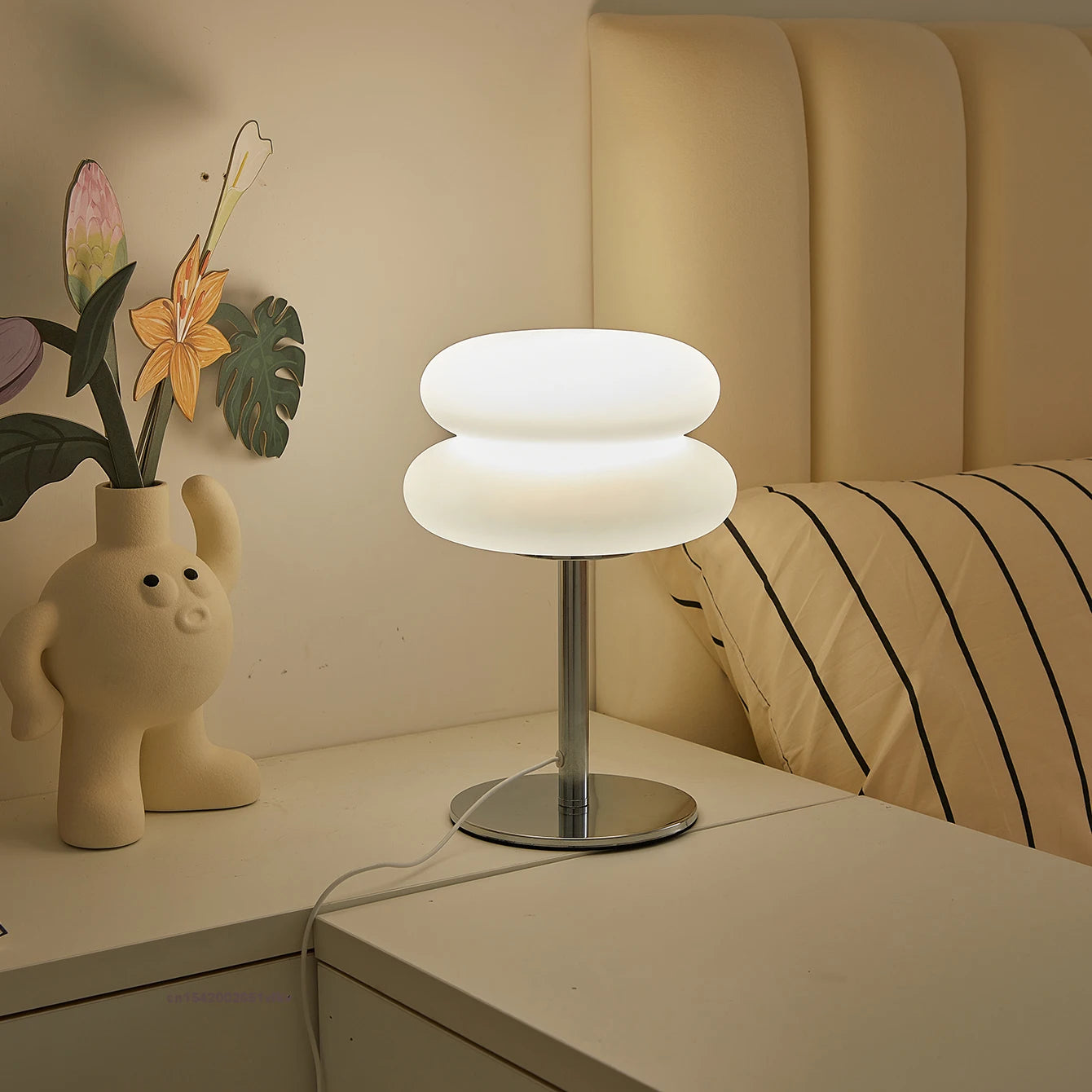 Bauhaus retro table lamp plastic lamps bedroom