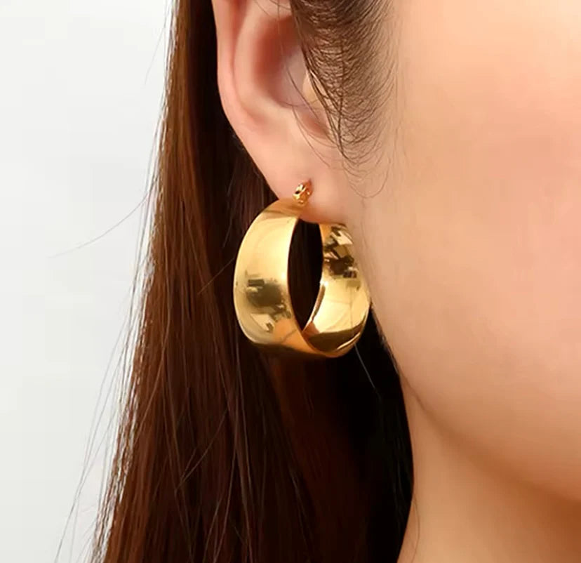 Onekiss Round Stainless Steel Hoop Earrings