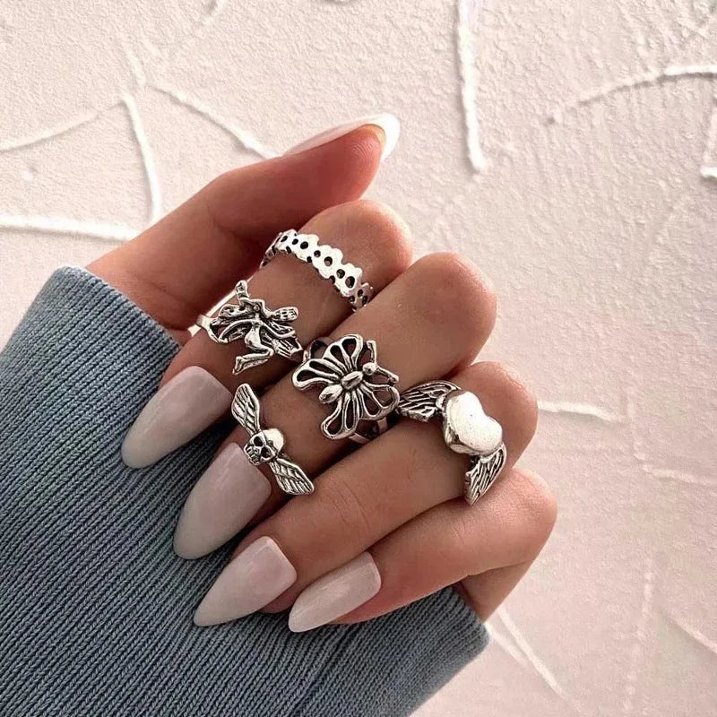 Leaf Wave Hollow Ring Set