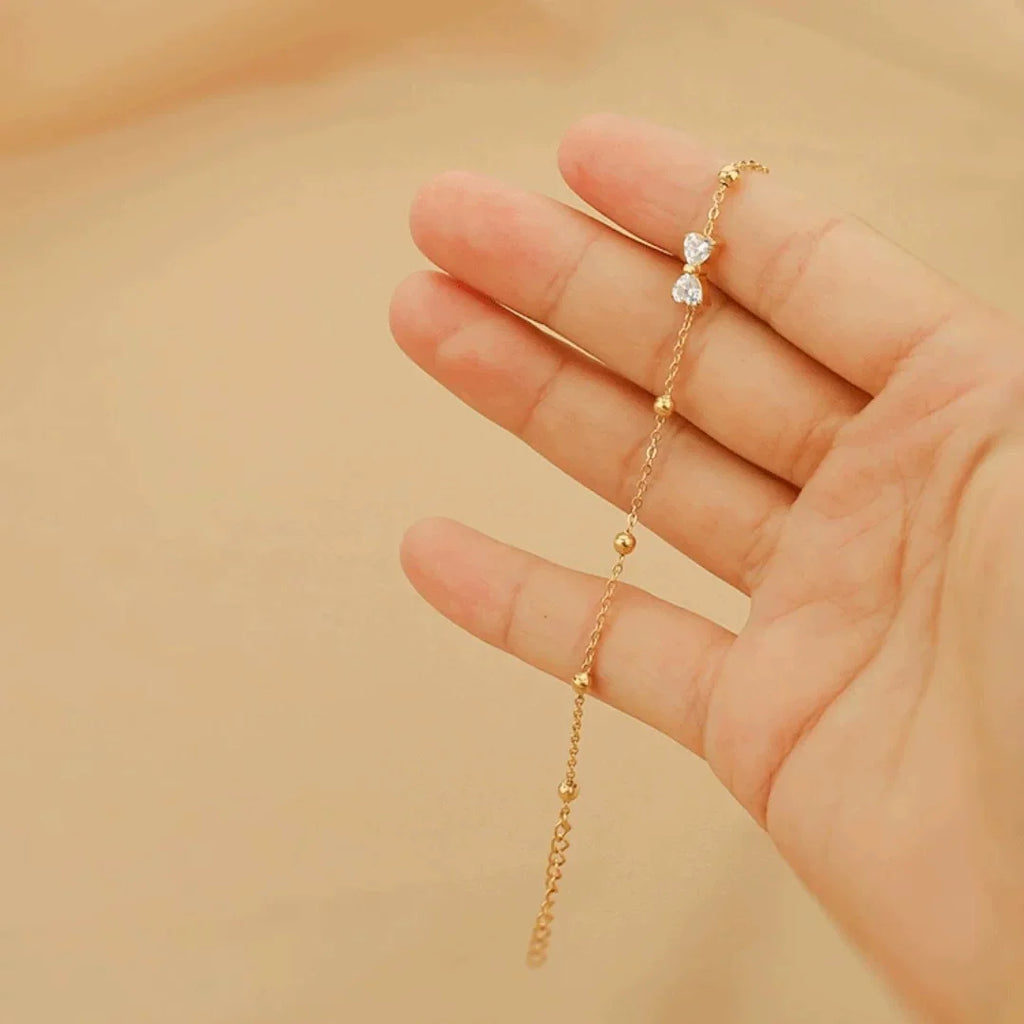 Bow shiny zircon bracelet