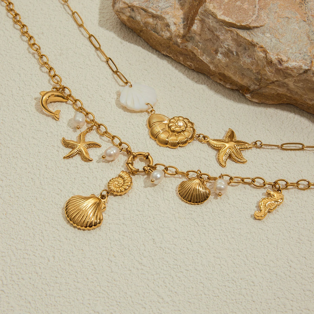 Beach Ocean Wind Conch Freshwater Pearl Pendant Necklace