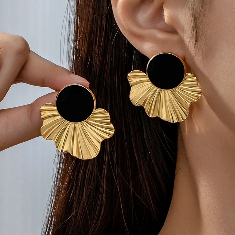 Leaf Shape Geometric Earrings