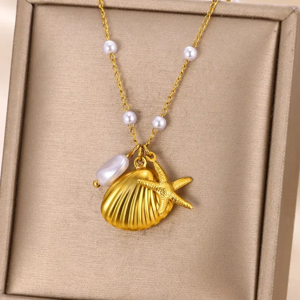 Vintage Starfish Shell Pearl Necklace