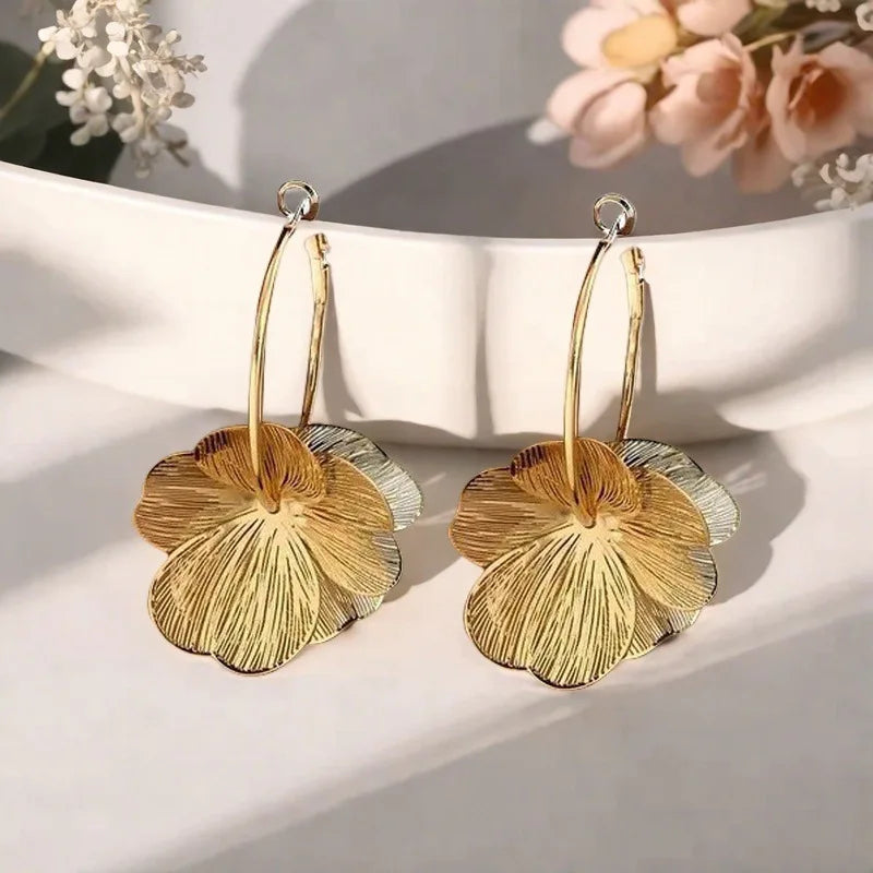 Hollow Flower Earrings