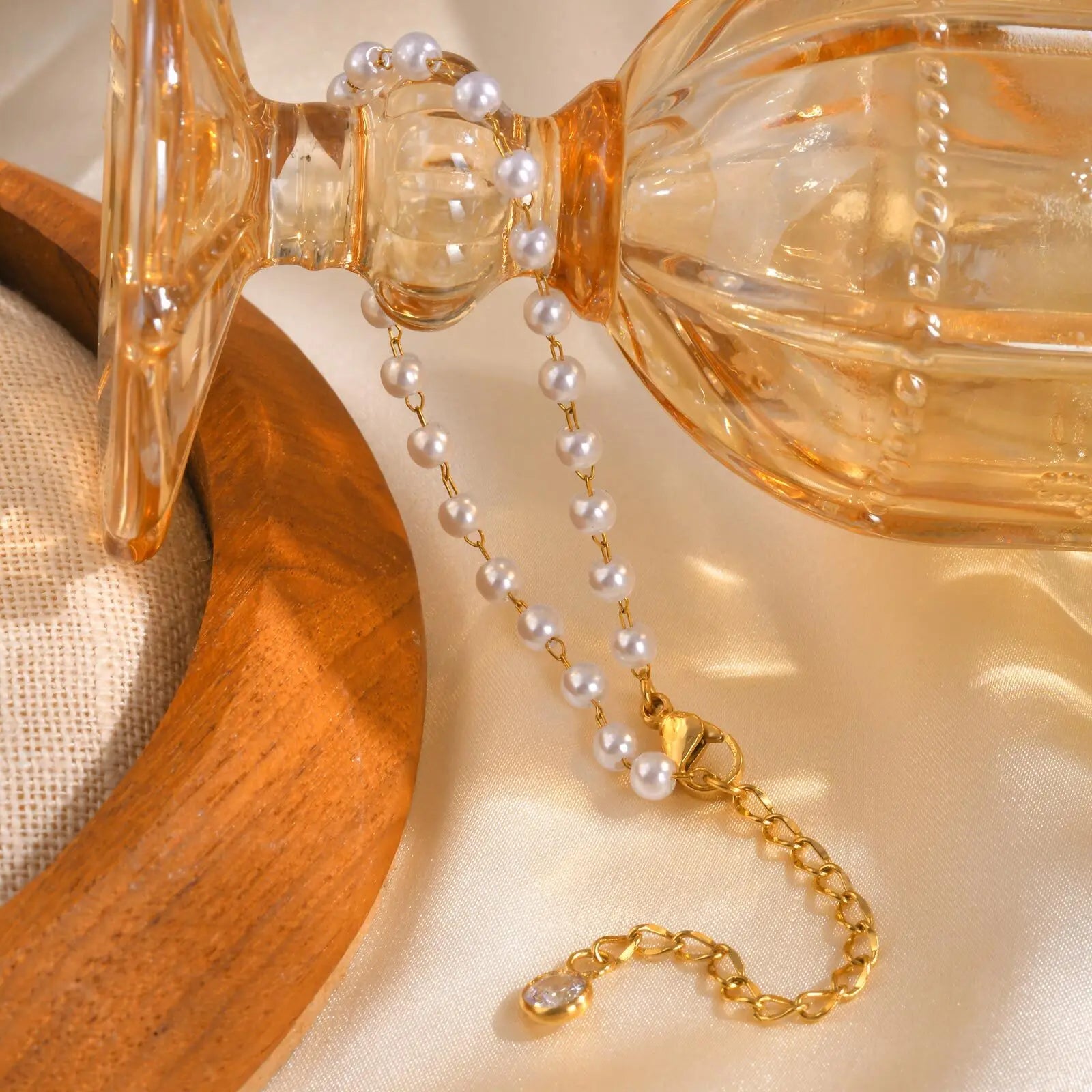 Elegant Simulated Pearl Beads Bracelets