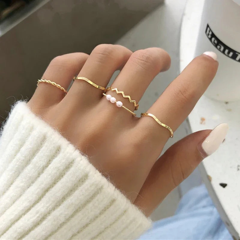 Leaf Wave Hollow Ring Set