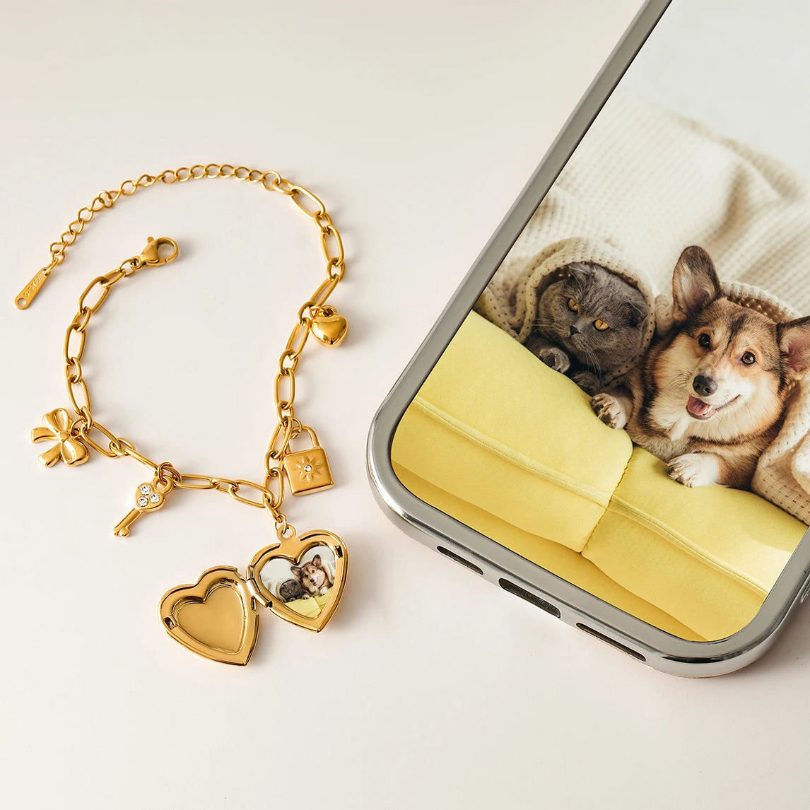 Love Photo Box Bracelet