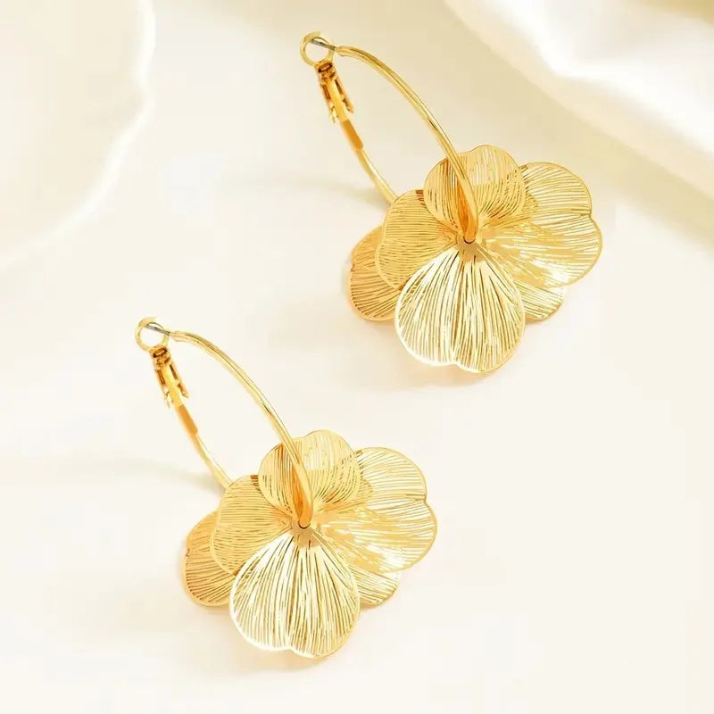 Hollow Flower Earrings